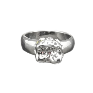 Anillo adulto en forma de muela