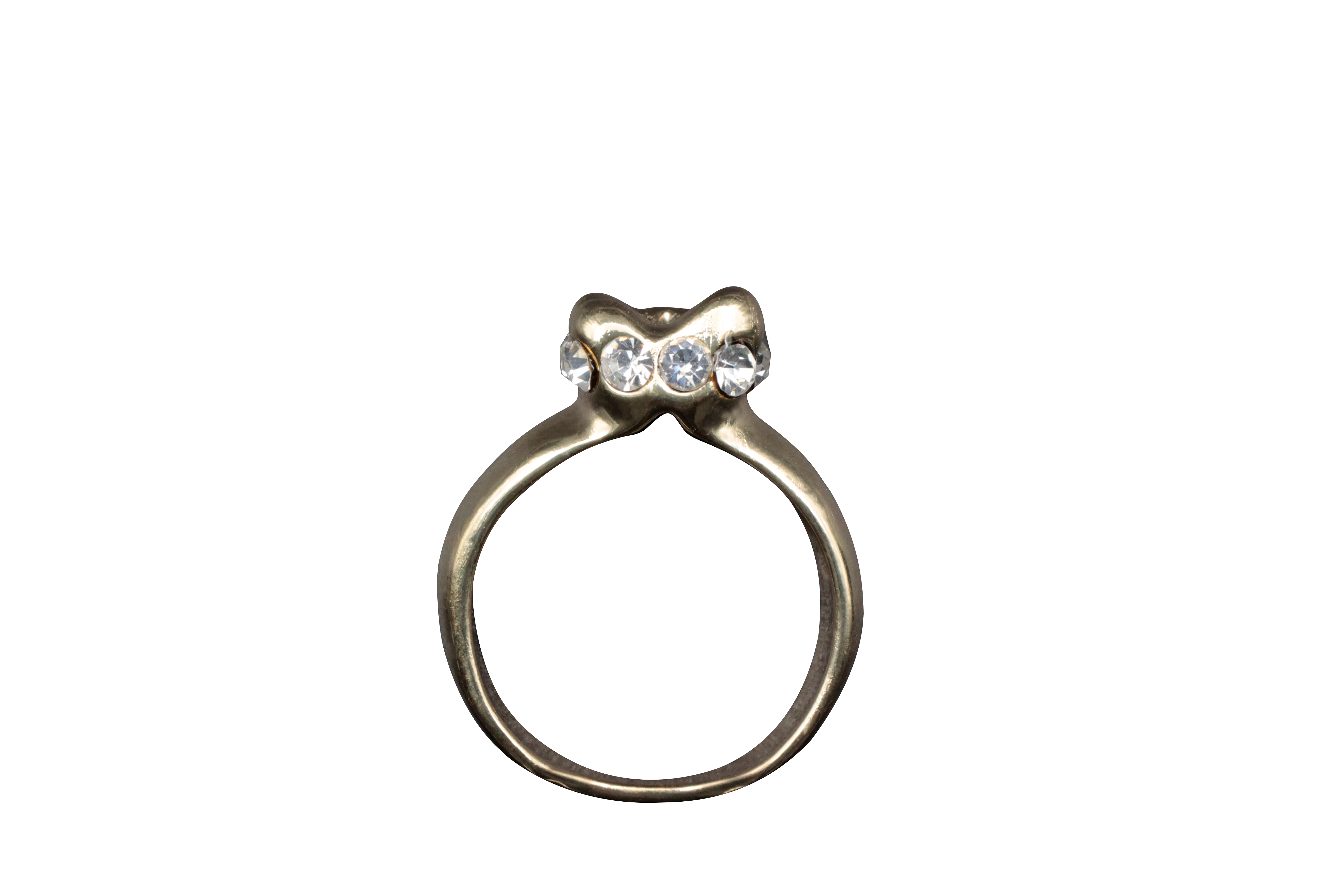 Anillo adulto en forma de muela